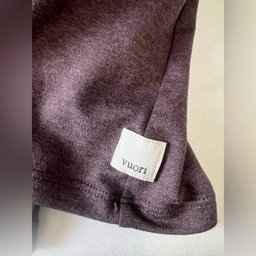 Women's Vuori Halo Performance Crop Tank Top - Picture 3 of 9